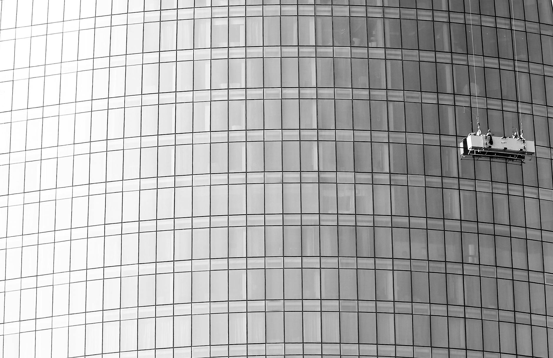 Ankara Cephe Temizliği: Sepetli Vinç ile Kusursuz Görünüm | Ankara Sepetli Vinç